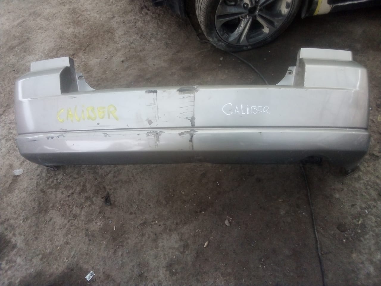 PARACHOQUES POSTERIOR DODGE CALIBER 2007 AL 2012